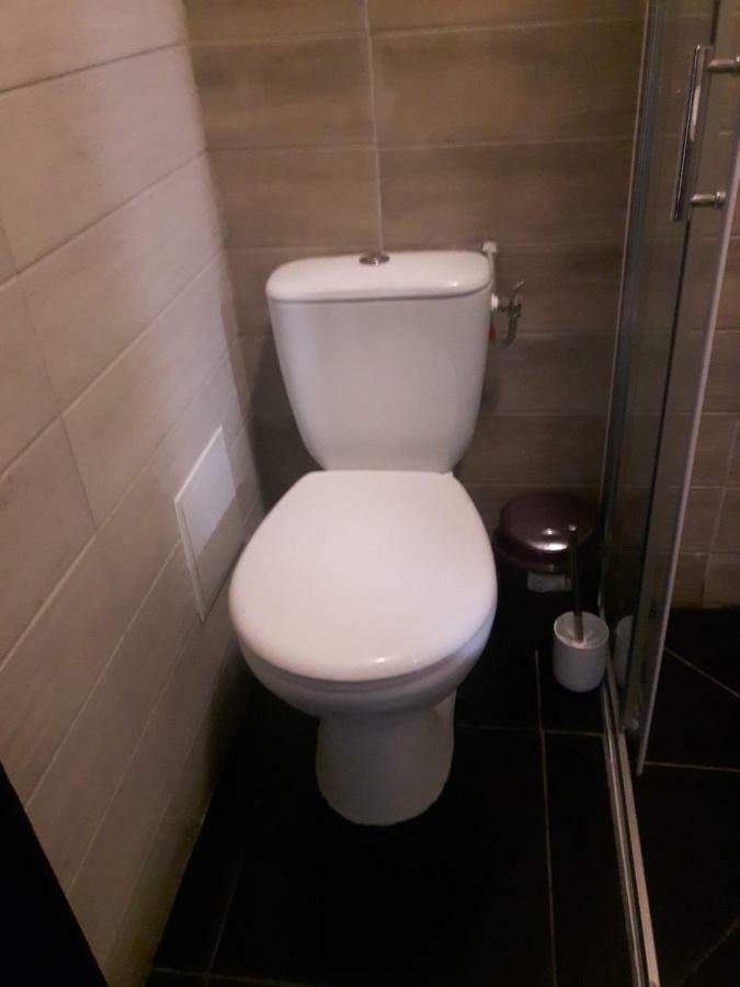 7 minutes de l'aéroport de Charles de Gaulle Hotel Thieux  Esterno foto